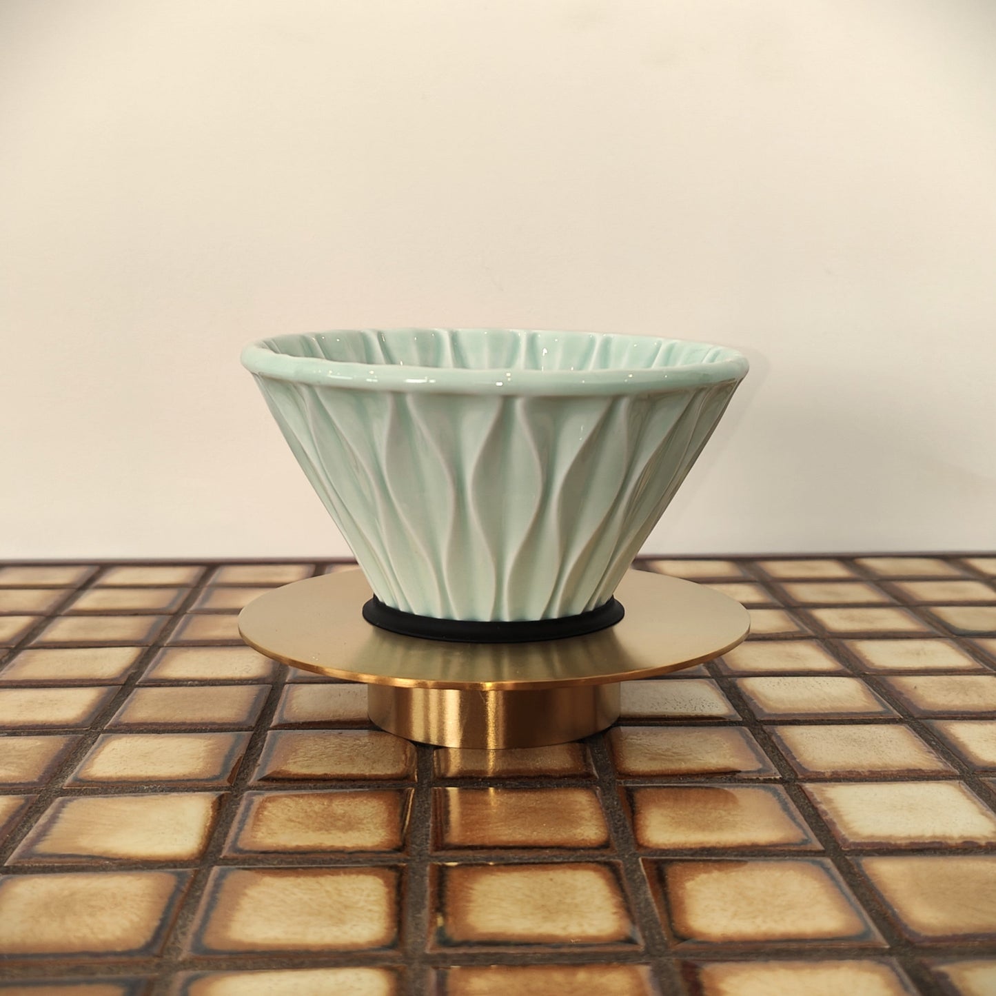 Loveramics Pour Over Brewer with Stand